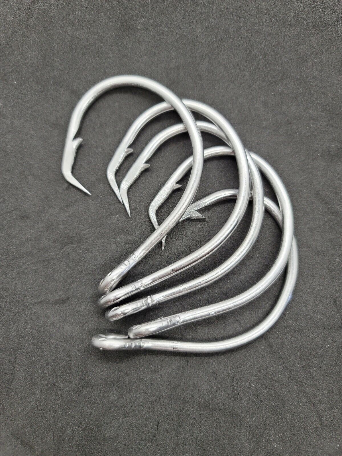 20/0 Shark Circle hook Mustad 39960 Large Fishing Hook Big Game Tackle | M3Tackle 20/0 Shark Circle hook Mustad 39960 Large Fishing Hook Big Game Tackle | M3Tackle