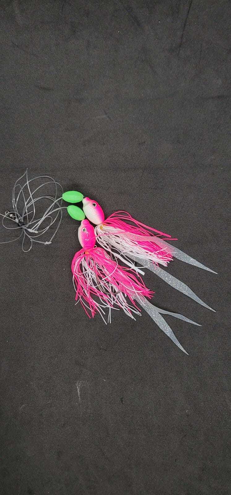HiLo Floating Silicone Skirts 30 lb Fishing Rig 2 Hooks Teasers Fluke Sea Bass