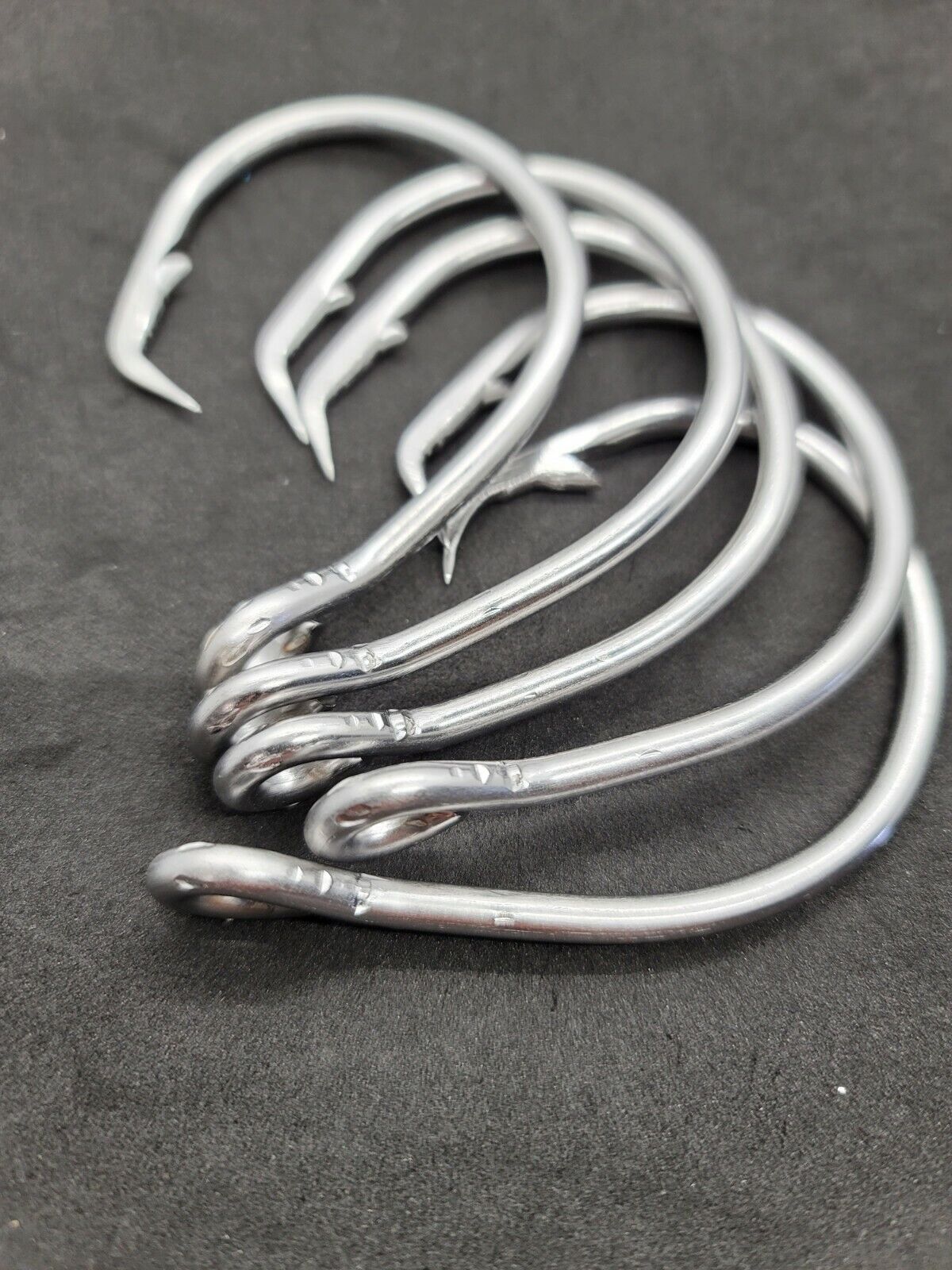 angled shaft shark fishing hooks 18/0 Shark Circle hook Mustad 39960 Large Fishing Hook Big Game Tackle