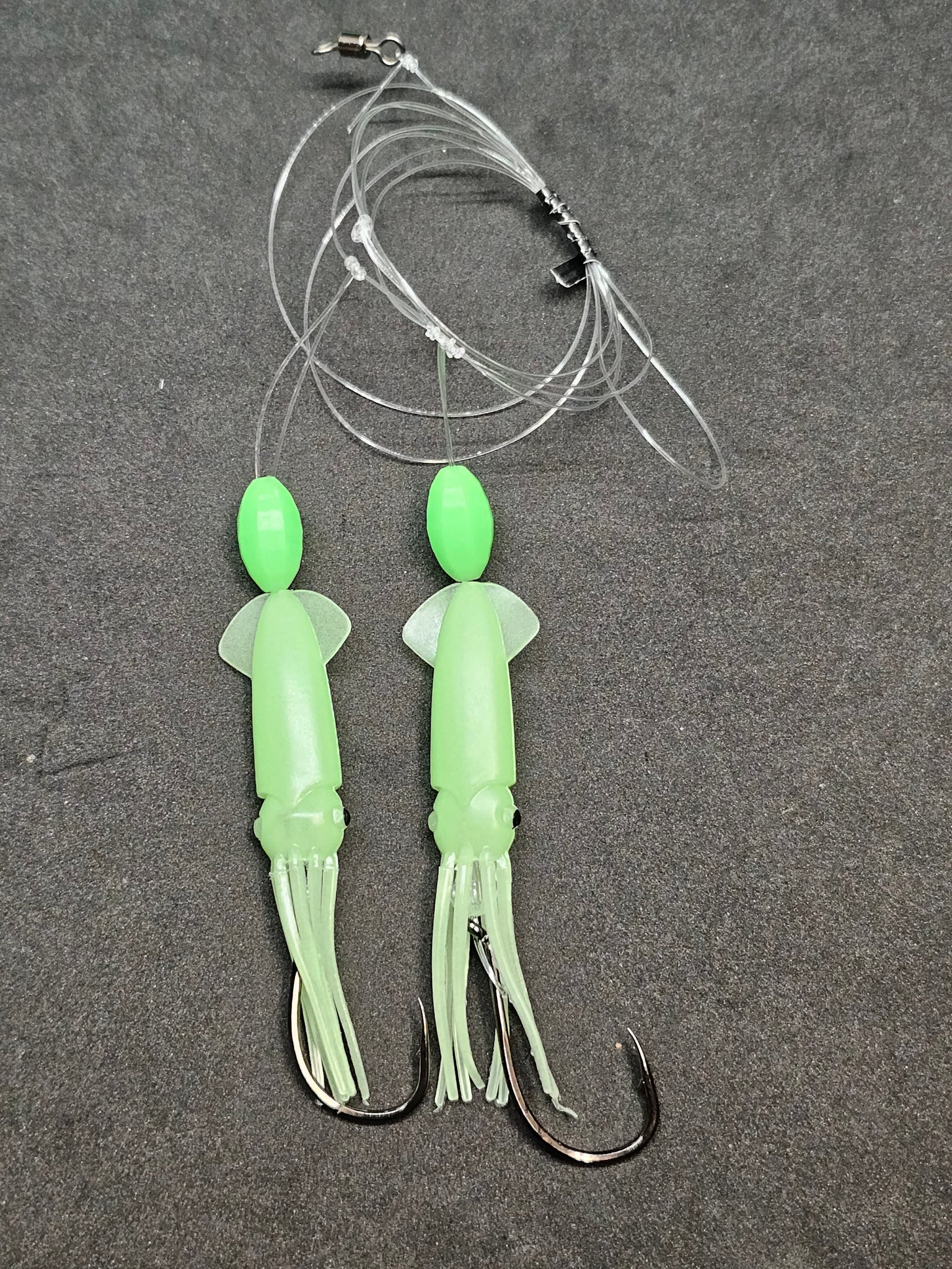 Hi-Lo 30 lb Fishing Rig 2 Hooks Bait 3Green GLOW B2 Squid Teasers Flu